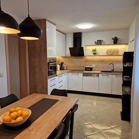 Holiday Home Near Trogir Kaštel Štafilić Екстериор снимка
