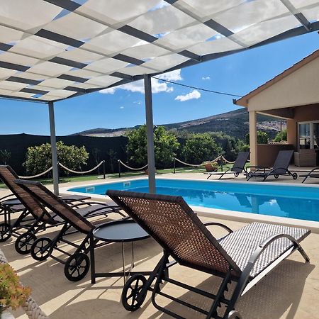 Holiday Home Near Trogir Kaštel Štafilić Екстериор снимка