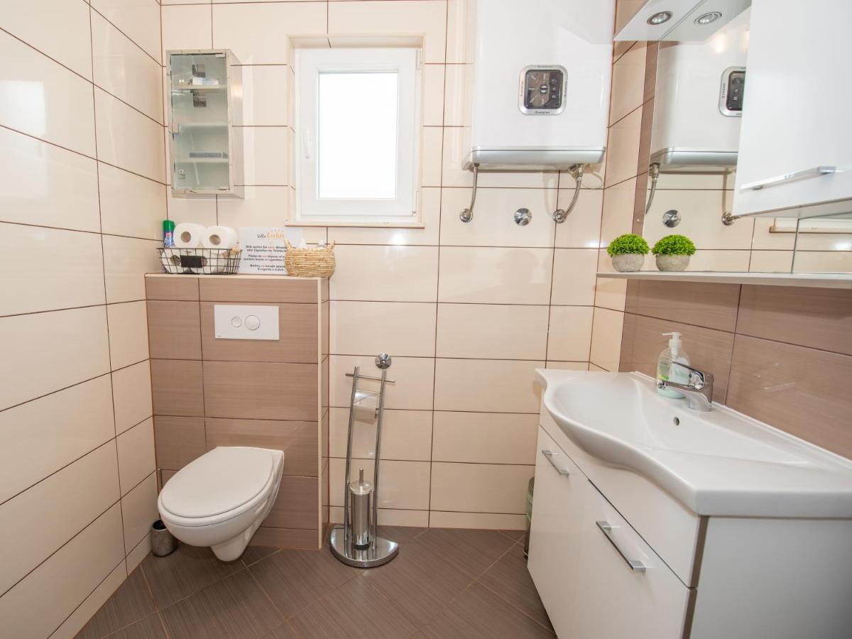 Holiday Home Near Trogir Kaštel Štafilić Екстериор снимка